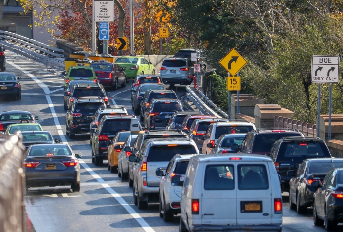 3 Tips For Rush Hour Traffic - Drive My Way